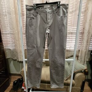 Men's Straight Fit Jeans in Light Gray